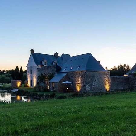 Manoir Du Guern Bed & Breakfast Pluvigner ภายนอก รูปภาพ