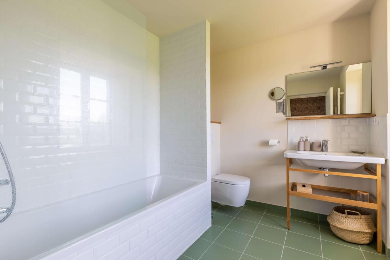 Manoir Du Guern Bed & Breakfast Pluvigner ภายนอก รูปภาพ